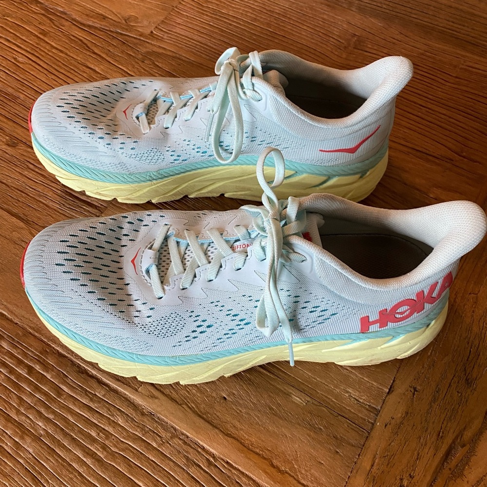 Hoka Tennis Shoes Women’s size 10